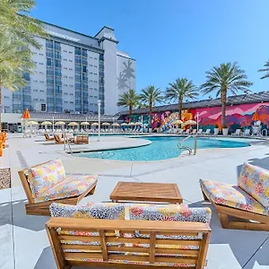 *** Resort Oyo And Casino Vegas USA