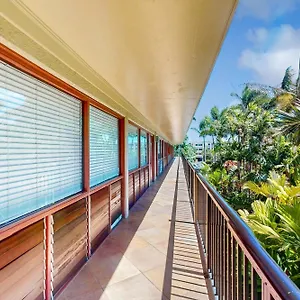 Hotel Kuhio 323