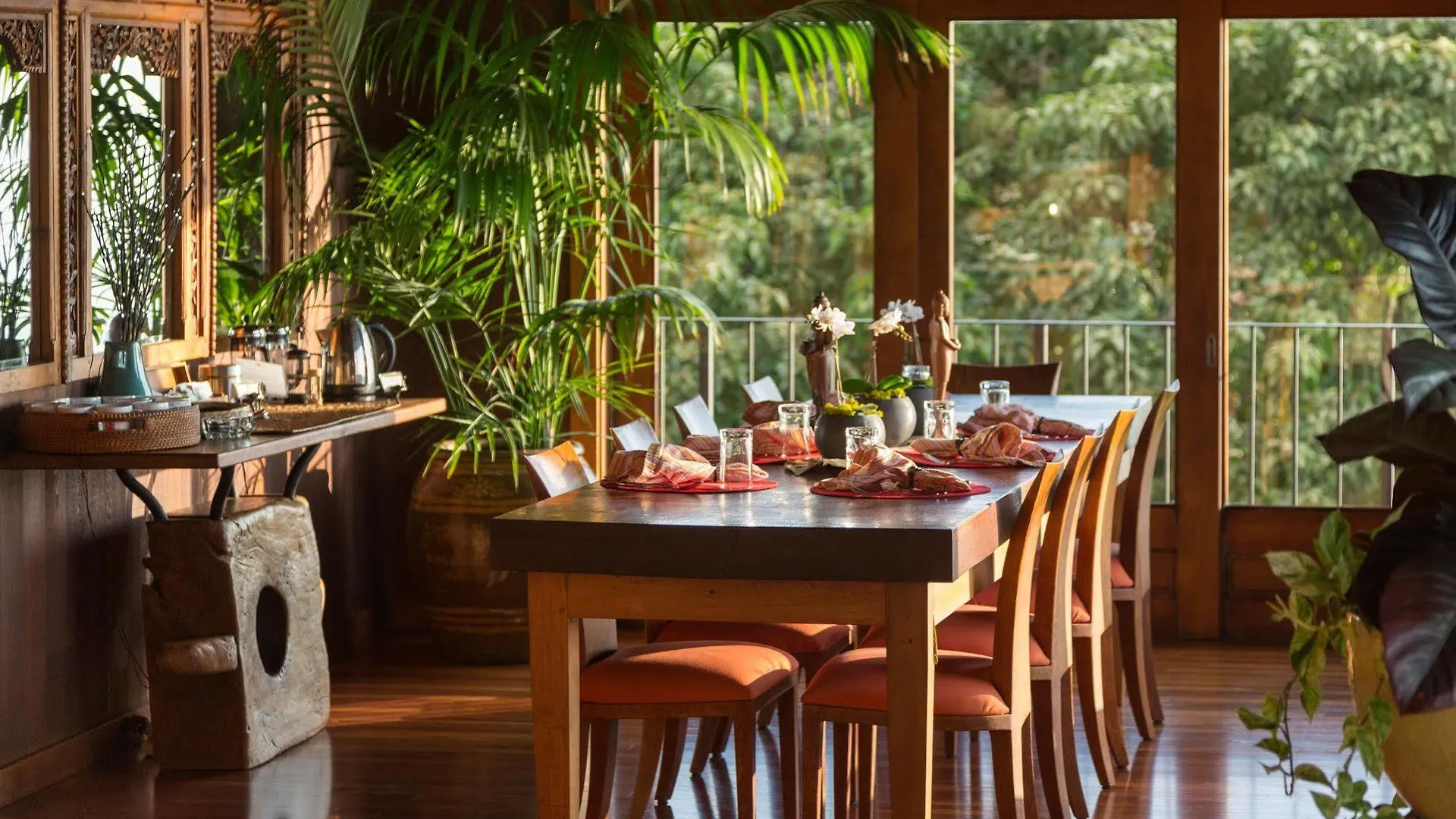 Holualoa Inn